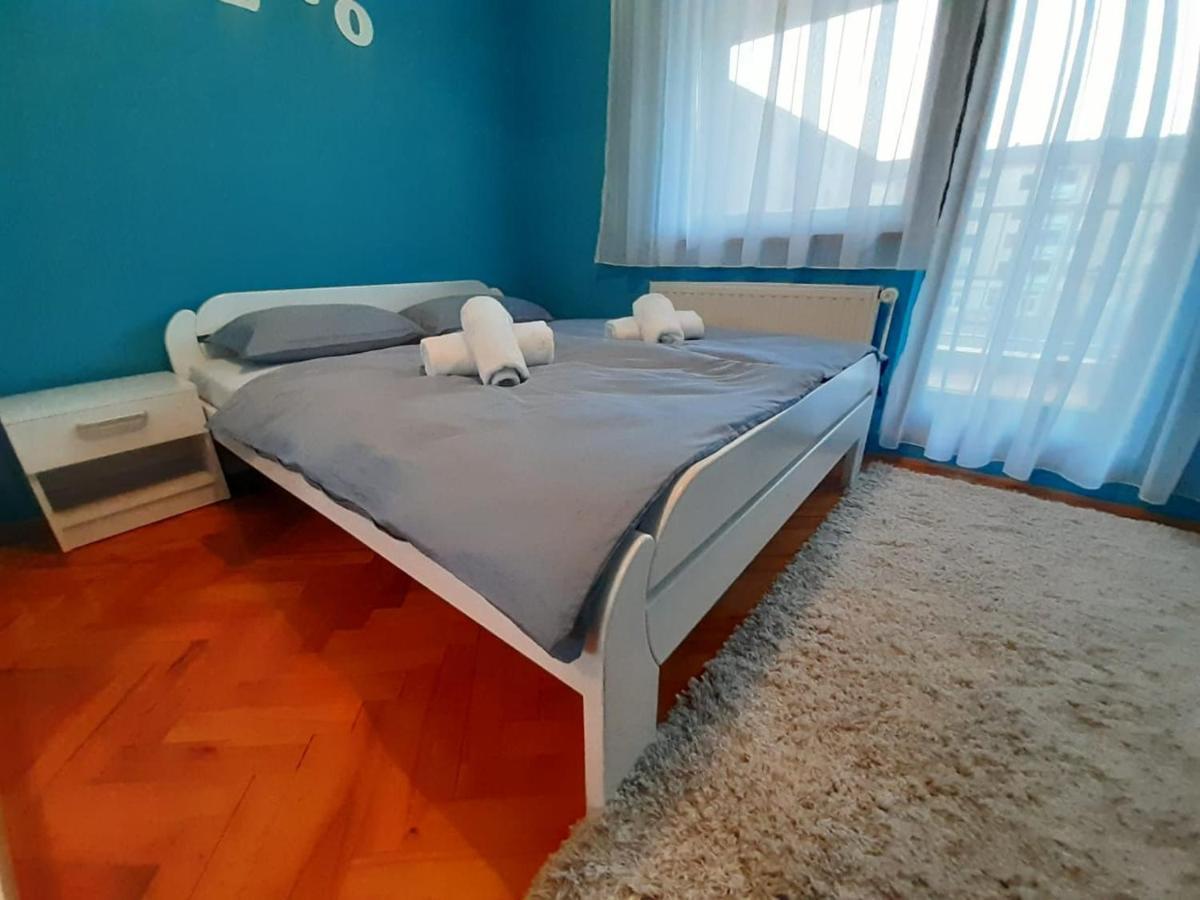Apartment Pero Ливно Экстерьер фото